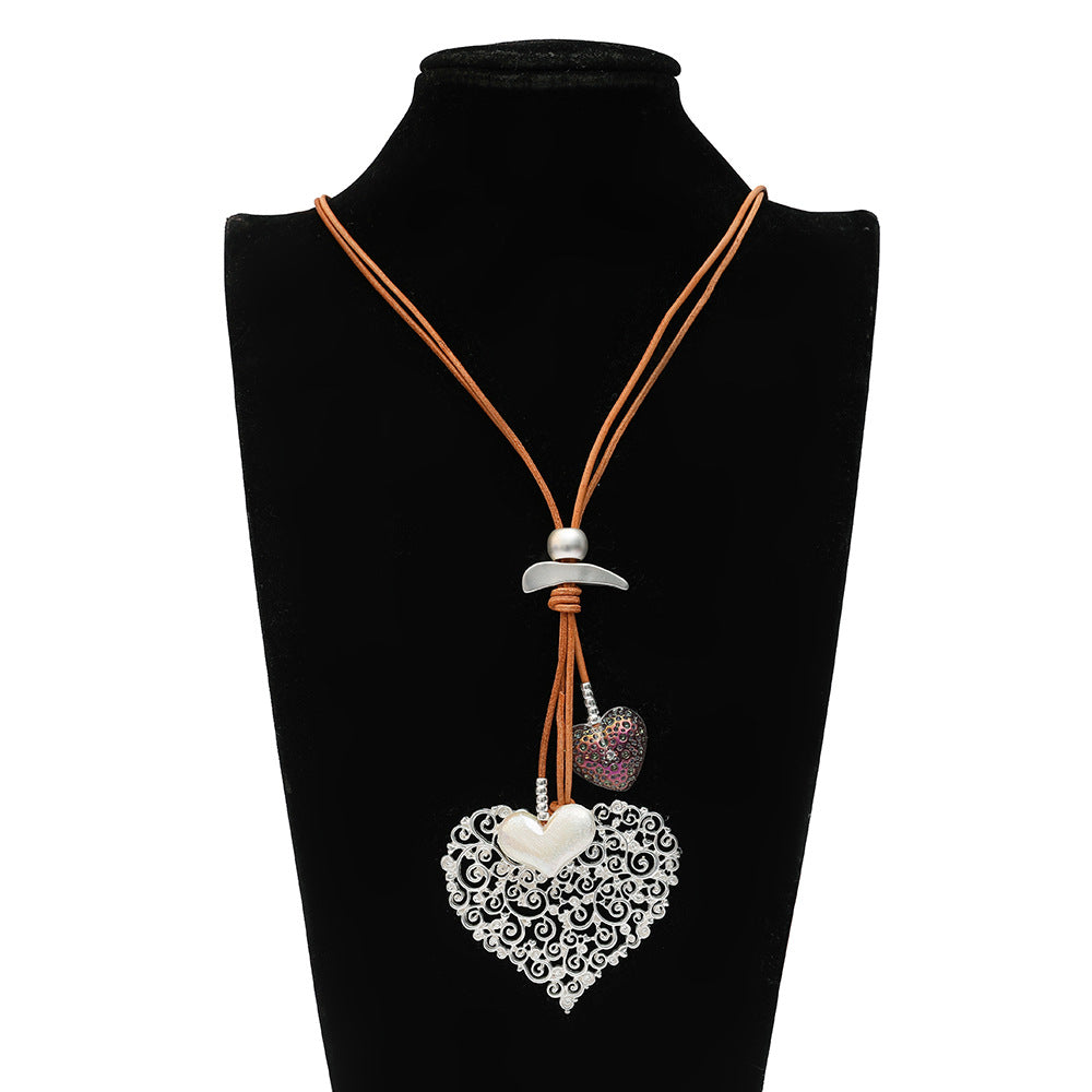 Trendy Love Heart Necklace – Elegant Gothic Pendant Jewelry