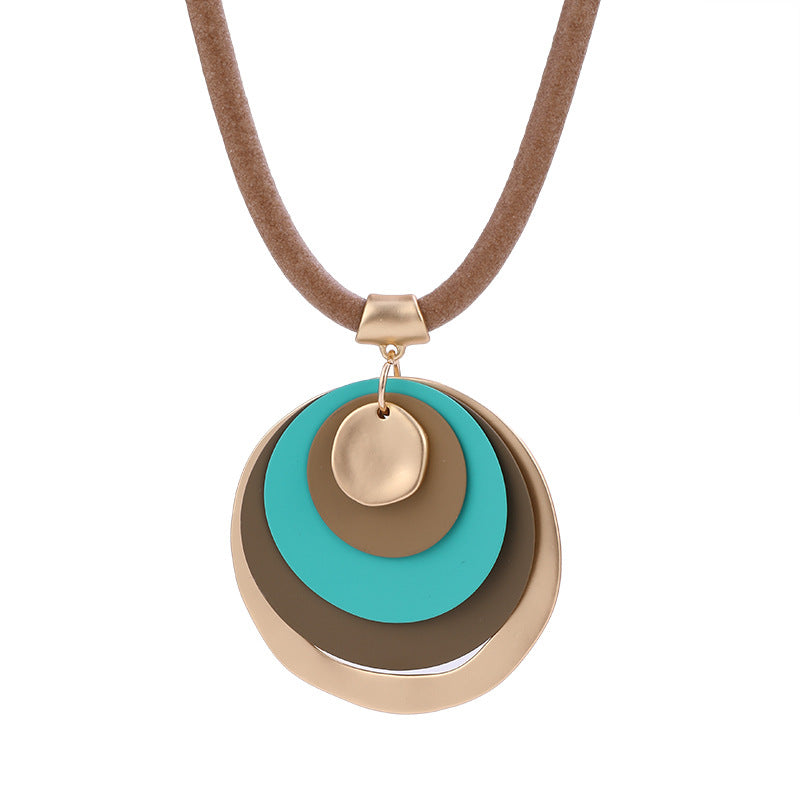 Boho Chic Layered Pendant Necklace – Stylish Statement Jewelry for Women