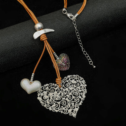 Trendy Love Heart Necklace – Elegant Gothic Pendant Jewelry