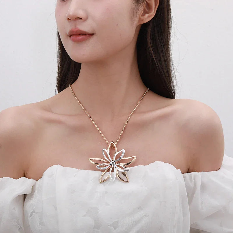 tiger lily jewelry Dew Sterling Silver & Rose Gold Tiger Lily Necklace – Wholesale Jewelry Supplier – CIVIBUY