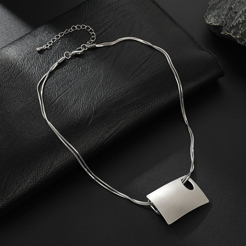 Trendy Silver Long Necklace for Women Square Pendant Jewelry Necklaces Fashion