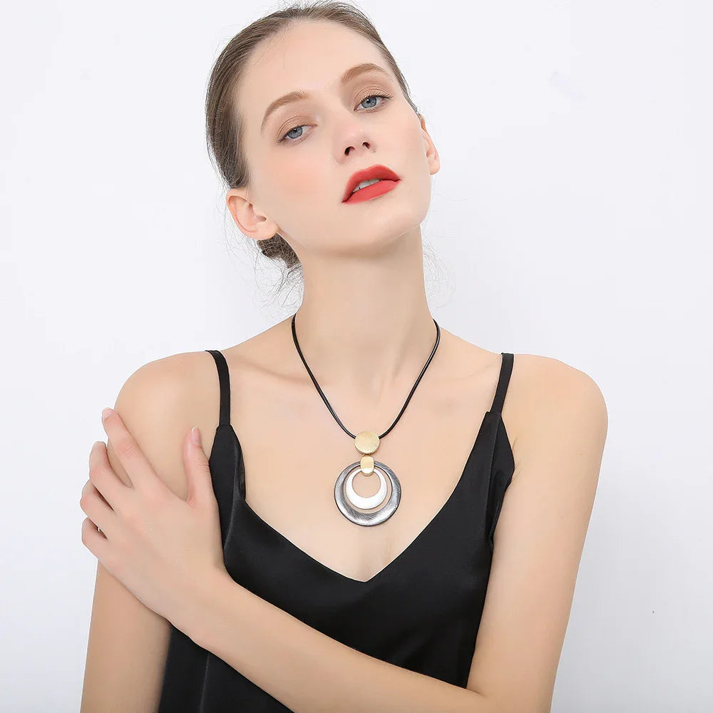 Personality Necklace Women Multi Circle Pendant Punk Necklace Collar - CIVIBUY