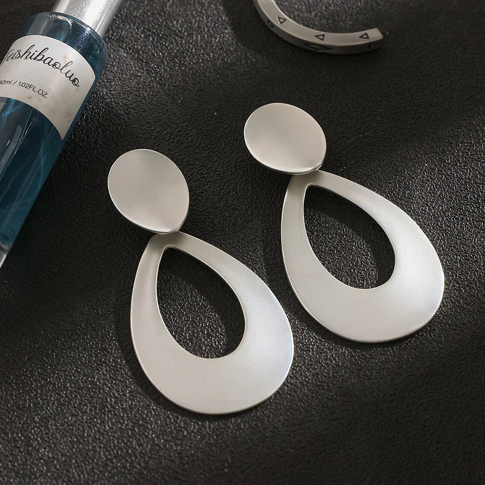 Gold Geometric Harmmered Clip On Earrings for Women Long Tear Drop Clip - CIVIBUY