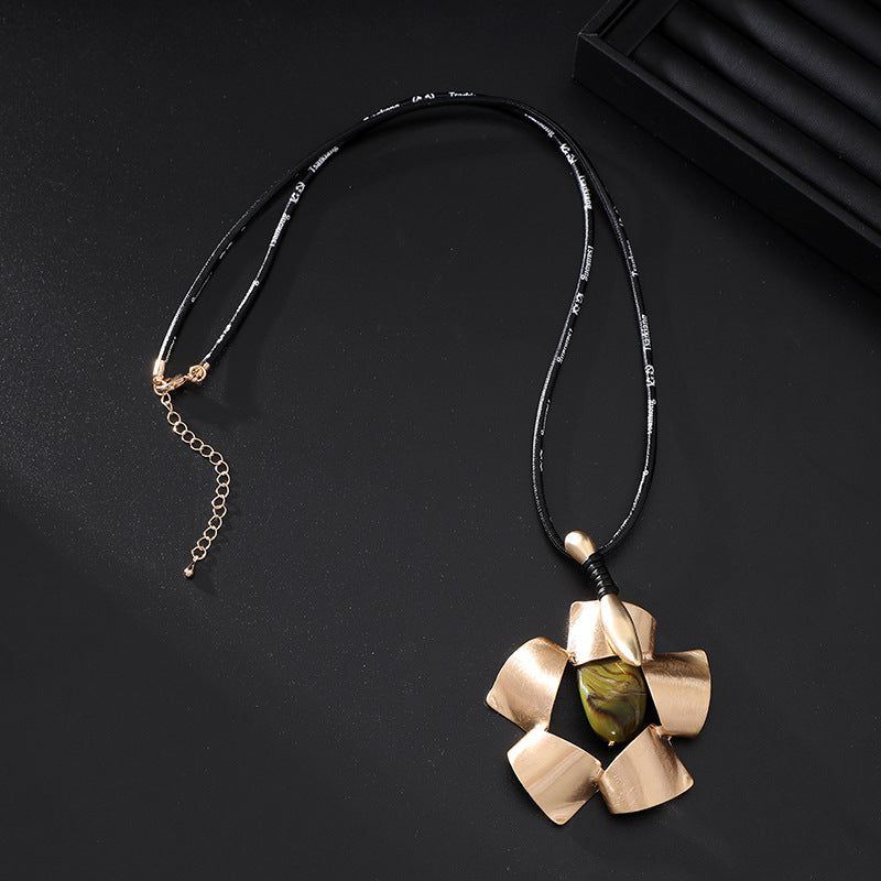 Fashionable Acrylic Flower Pendant Cord Necklace For  Women - CIVIBUY