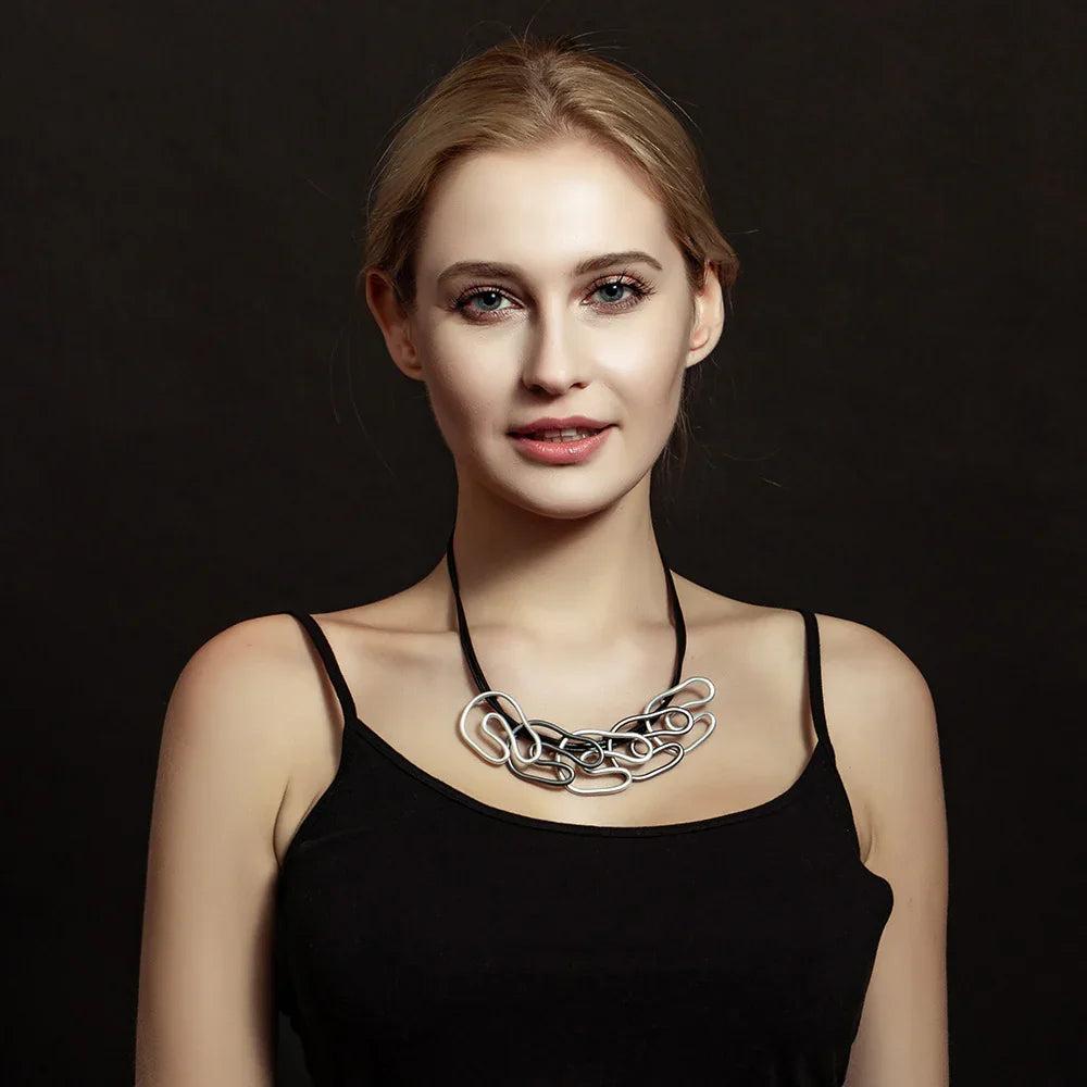 Leather choker Necklace for Women Collar Necklace Disc Necklace - CIVIBUY