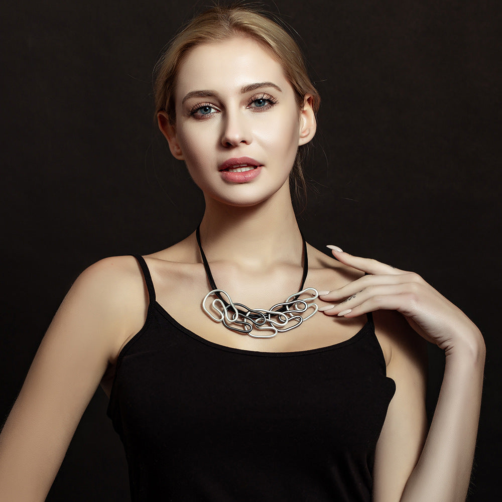 Leather choker Necklace for Women Collar Necklace Disc Necklace - CIVIBUY