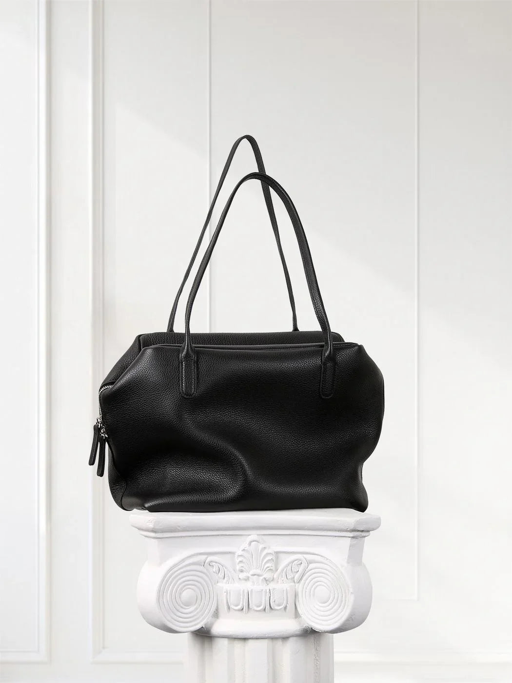 Minimalist Black Leather Tote Bag – Large Capacity Shoulder Purse for Women