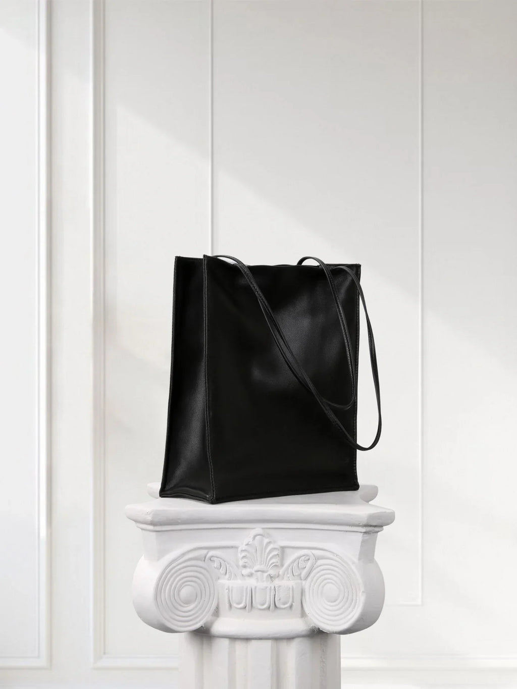 Minimalist Black Lamb Leather Tote Bag – Handmade in Italy, Unlined Vertical Shoulder Purse