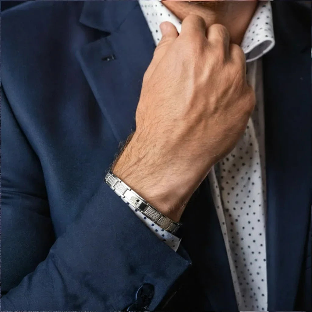 Luxury Men’s Gold Bracelet – Perfect Statement Piece for Any Occasion