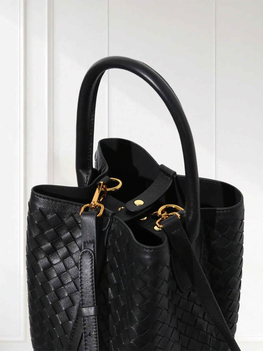 Minimalist beige woven leather handbag and pouch set for women on civibuy.com