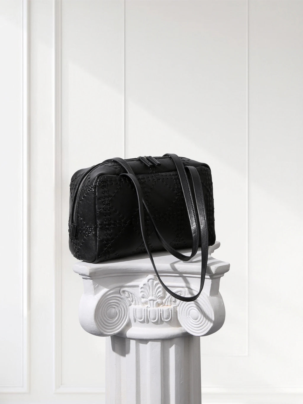 Luxury Handcrafted Bowling-Style Leather Bag – Brown | Everyday Shoulder Tote