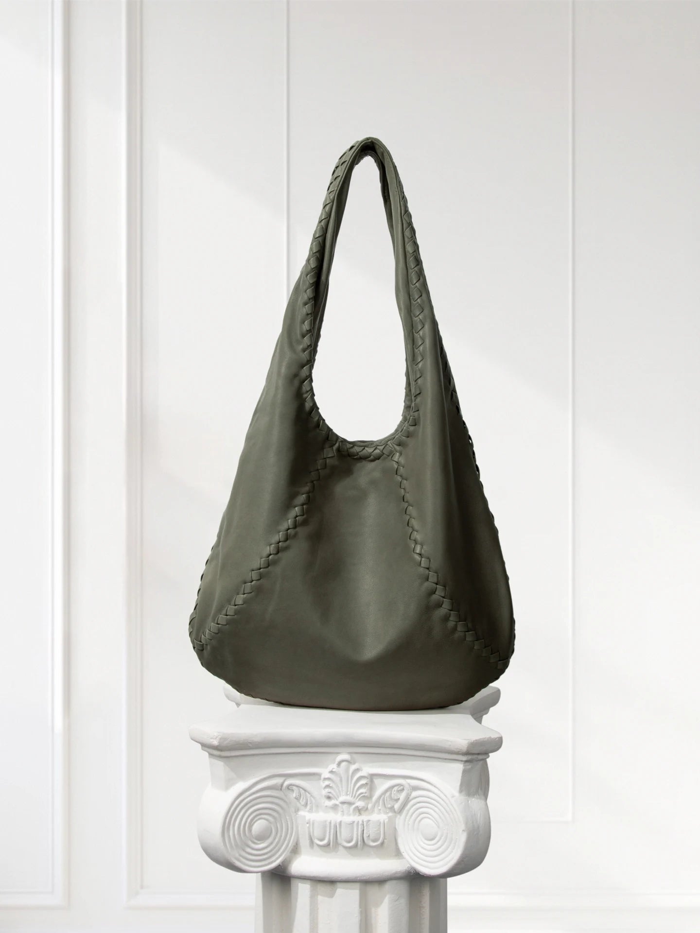 Aniline Lambskin Handwoven Vintage Hobo Bag – Gray Taupe