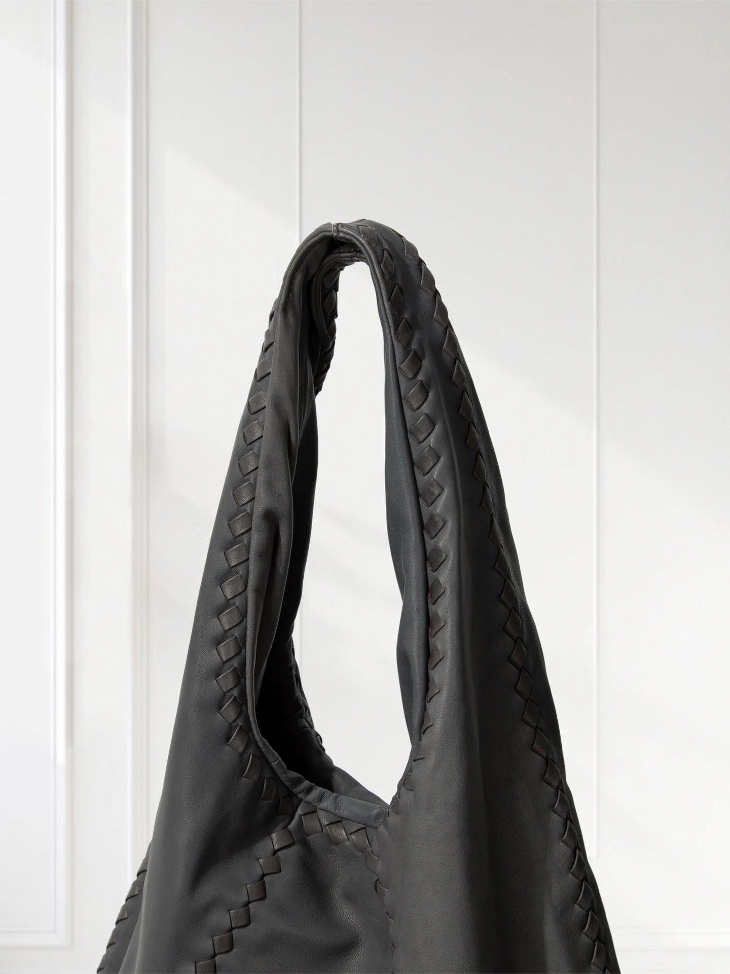 handwoven-vintage-lambskin-hobo-gray-taupe-everyday-shoulder-bag