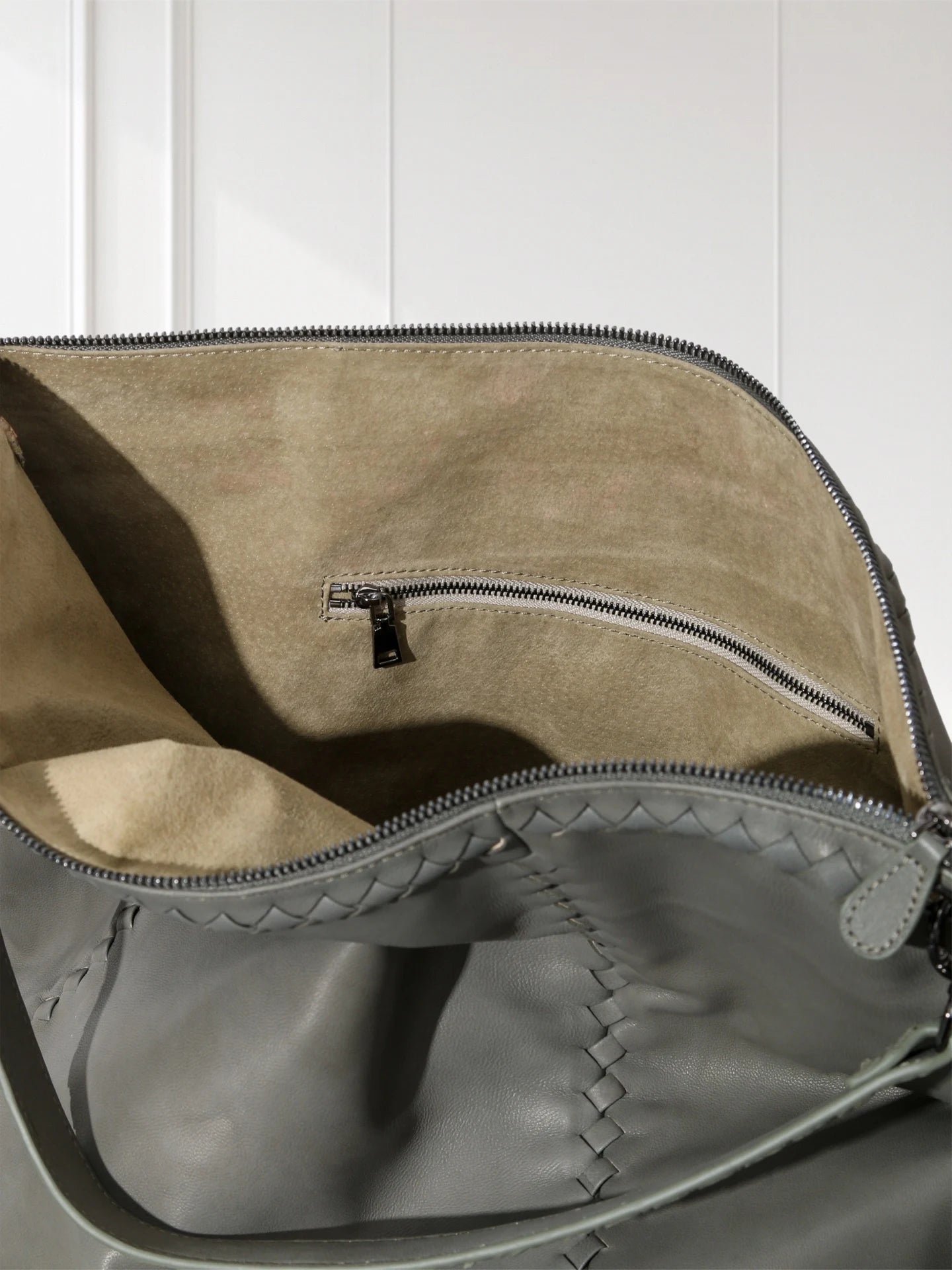 Handcrafted Shoulder Bag Grey Pebbled Premium Leather