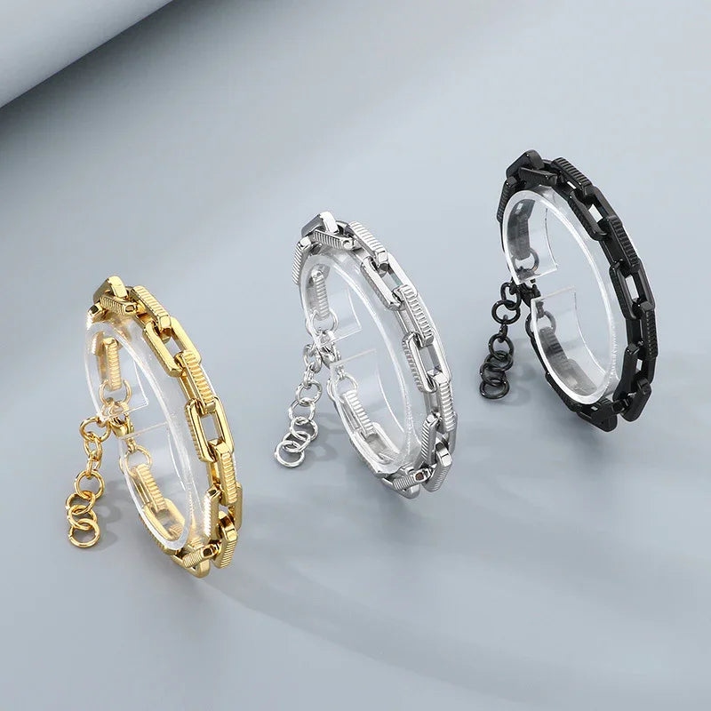 Gold 6mm Polished and Textured Fancy Link Bracelet