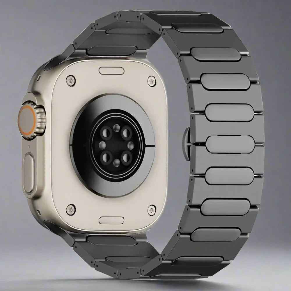 Apple Watch Ultra 2バンド49mmチタンメタルストラップ（隠しバックル付き）Apple Watch Ultra/Series 9/8 45mmバンドに対応