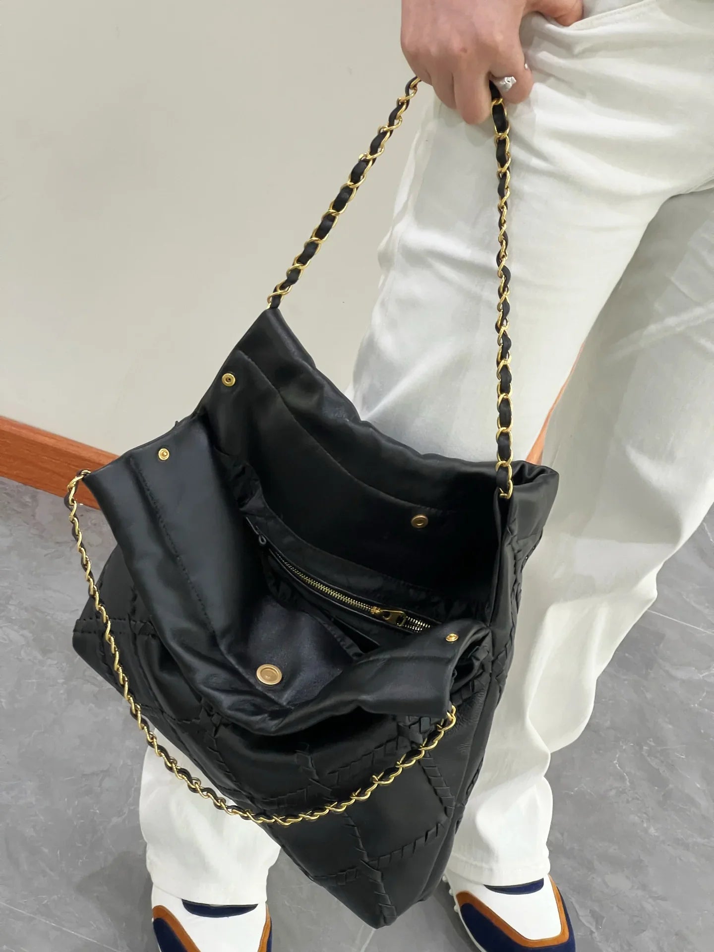 Lambskin Drawstring Hobo Bag – Handmade with Brass & Inner Cardholder,100% Lambskin