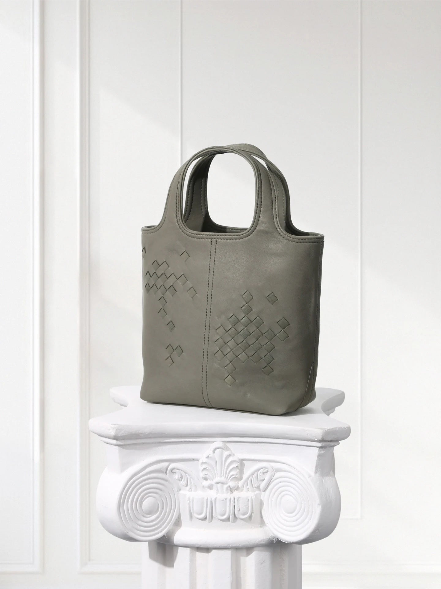 Woven Leather Mini Tote Bag Minimalist Handle Purse