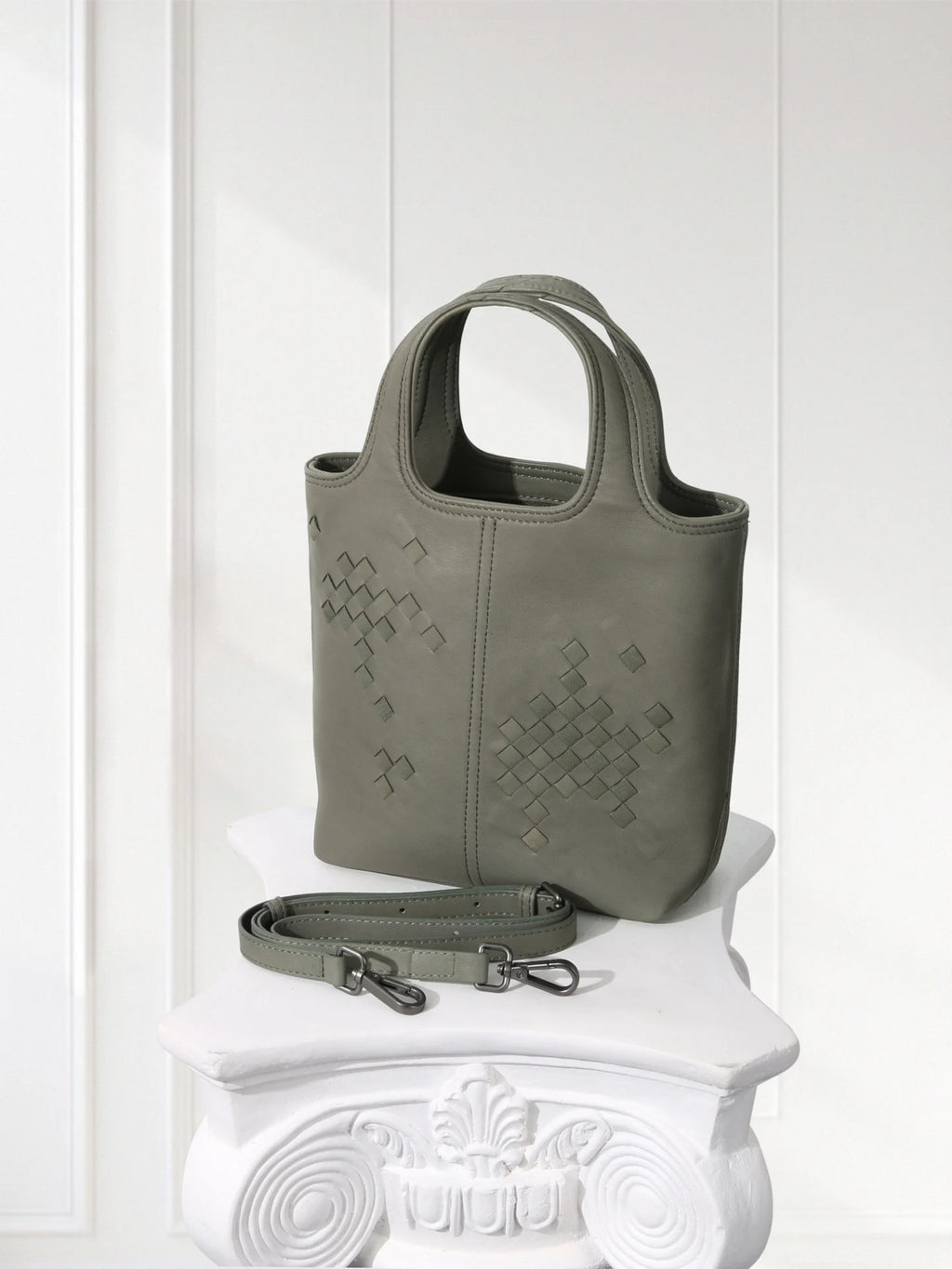 Woven Leather Mini Tote Bag Minimalist Handle Purse