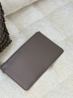 Luxury women’s woven leather tote, 100% lambskin hobo tote in Brown
, stylish soft bucket handbag