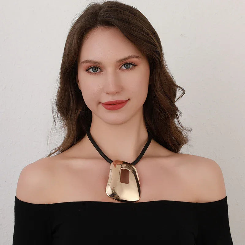 Modern Abstract Pendant Necklace with Geometric Cutout – Gold Finish