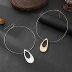 Minimalist Teardrop Pendant Necklace – Matte Gold Modern Choker