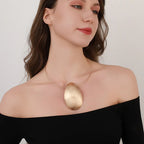 Golden Essence: Modern Oval Choker Necklace
