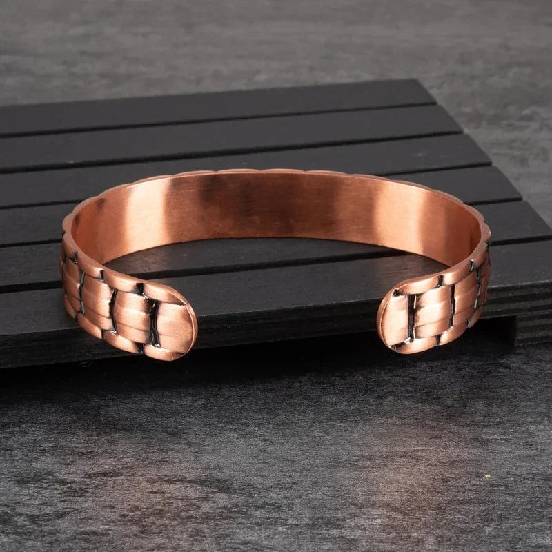 Healing Magnetic Copper Bracelet – Designer & Stylish Look