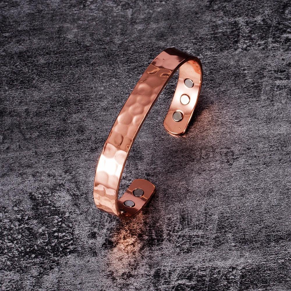 Give Mom the Gift of Healing – Elegant Magnetic Copper Bracelet