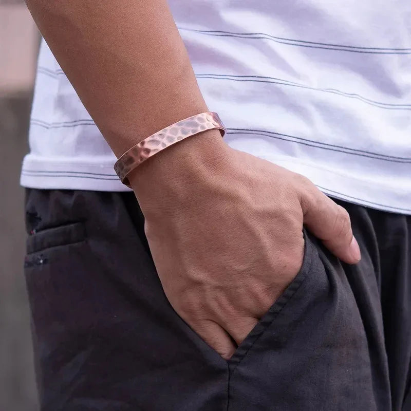 Beautiful Magnetic Copper Bracelet – A Loving Gift for Mom’s Wellness