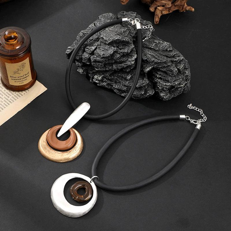 Wholesale double circle leather pendant necklaces – women’s statement jewelry & girlfriend gifts near CA, US. Available now at civibuy.com.