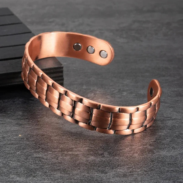 Healing Magnetic Copper Bracelet – Designer & Stylish Look