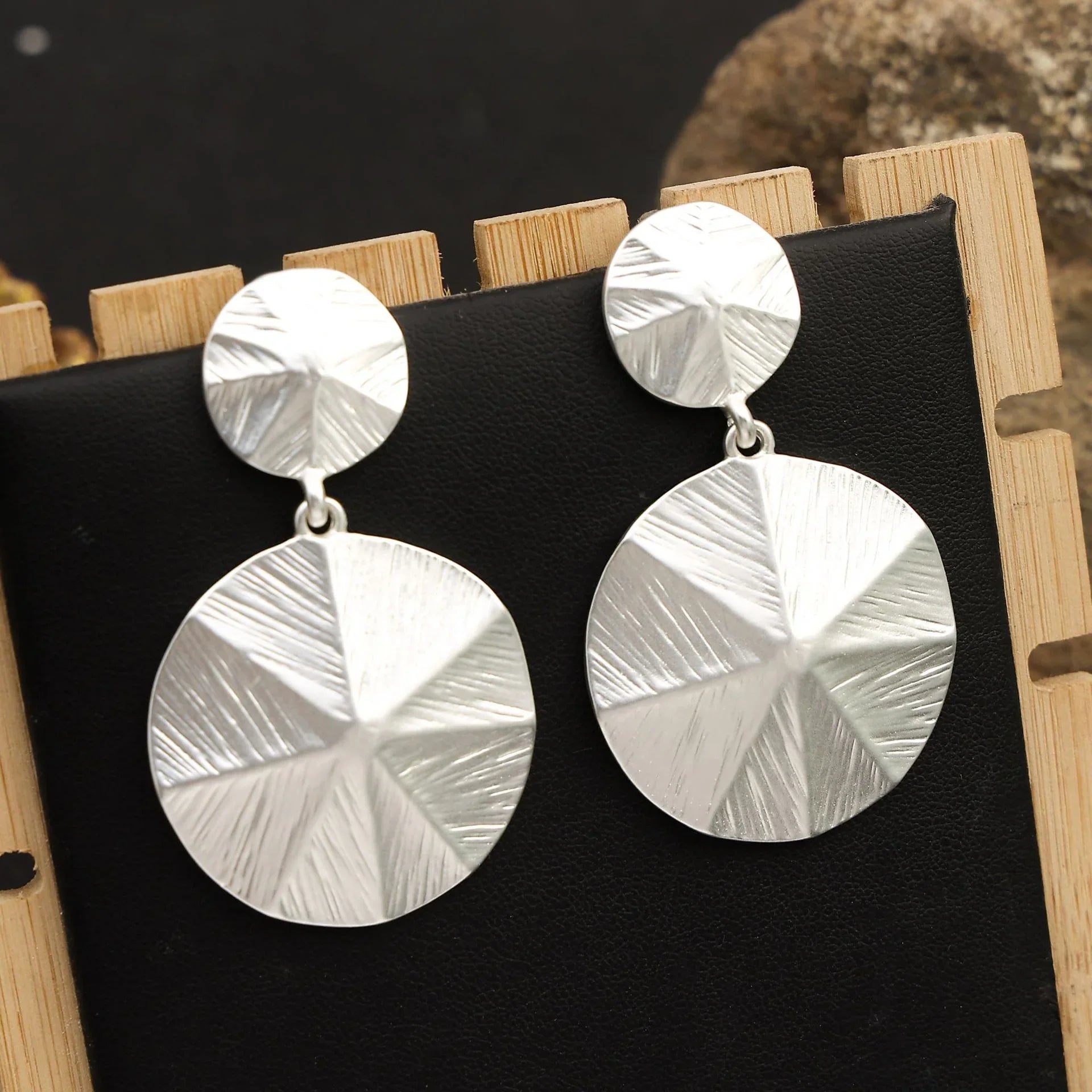 Matte Gold Silver Geometric Harmmered Clip On Earrings for Women Long Tear Drop Clip【buy 1 get 1】 - CIVIBUY