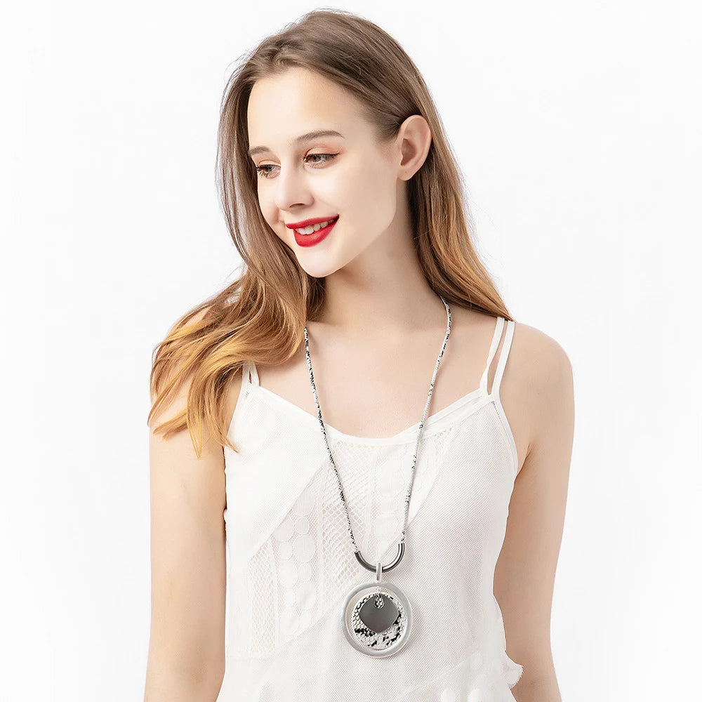 Long Snake Necklace – Timeless Triumph Silver Necklace | Wholesale