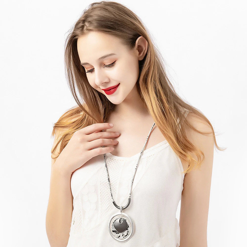 Long Snake Necklace – Timeless Triumph Silver Necklace | Wholesale