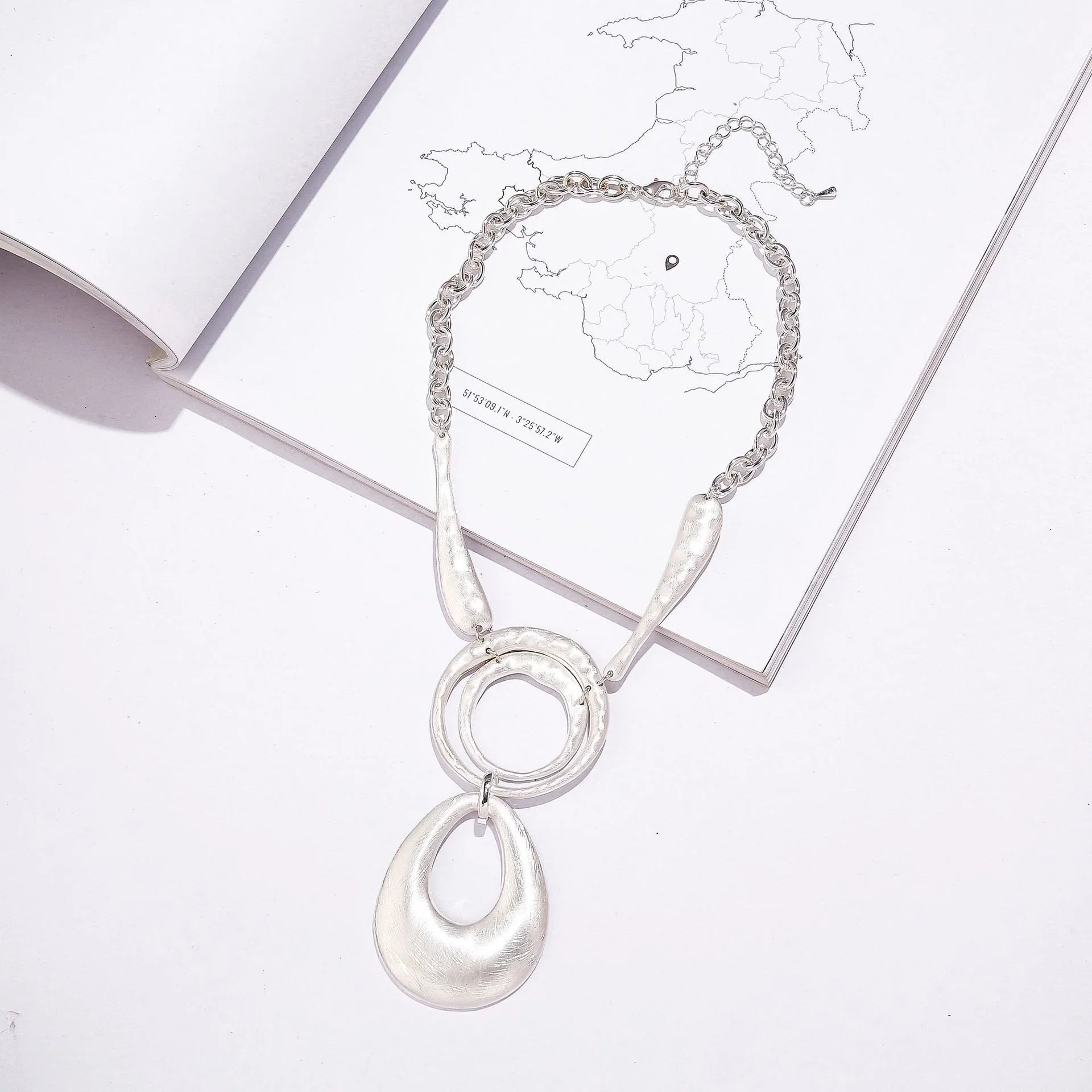 Silver choker Necklace for Women Collar Necklace Disc Necklace - CIVIBUY