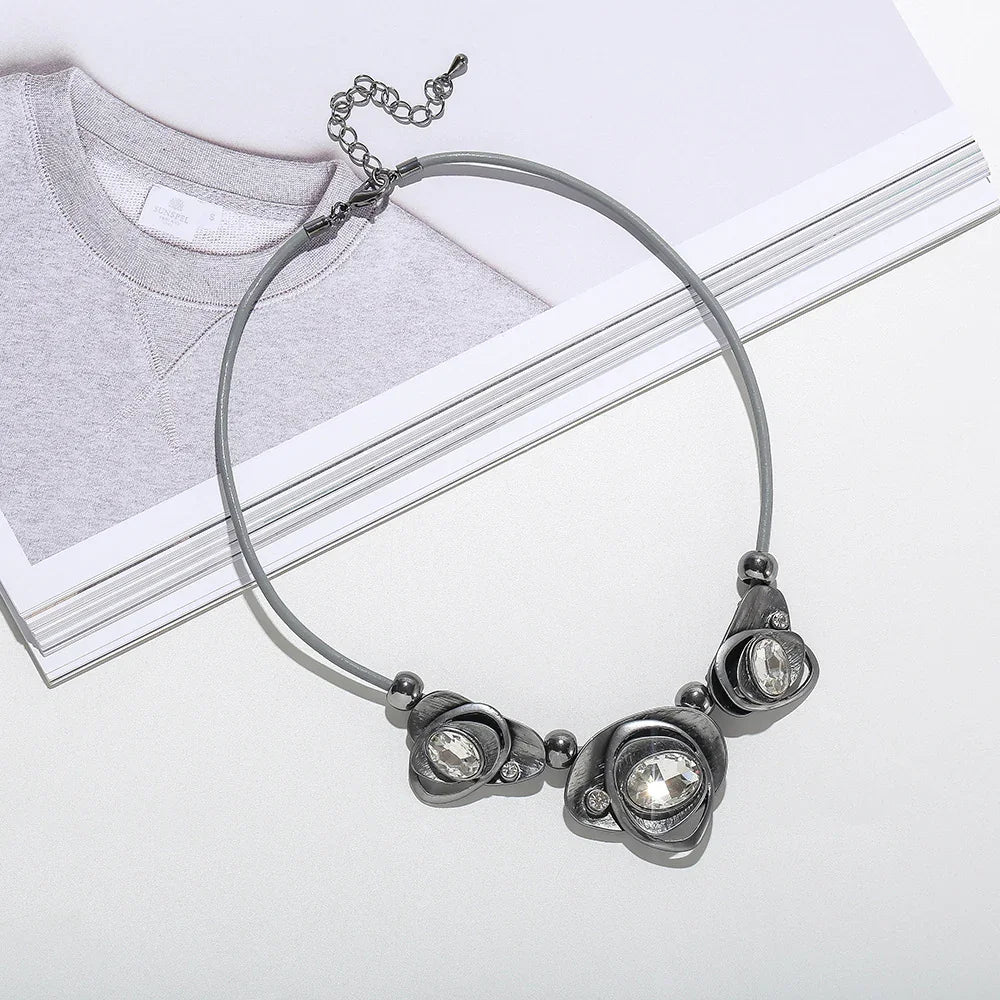 Sparkly Leather choker Necklace for Women - CIVIBUY