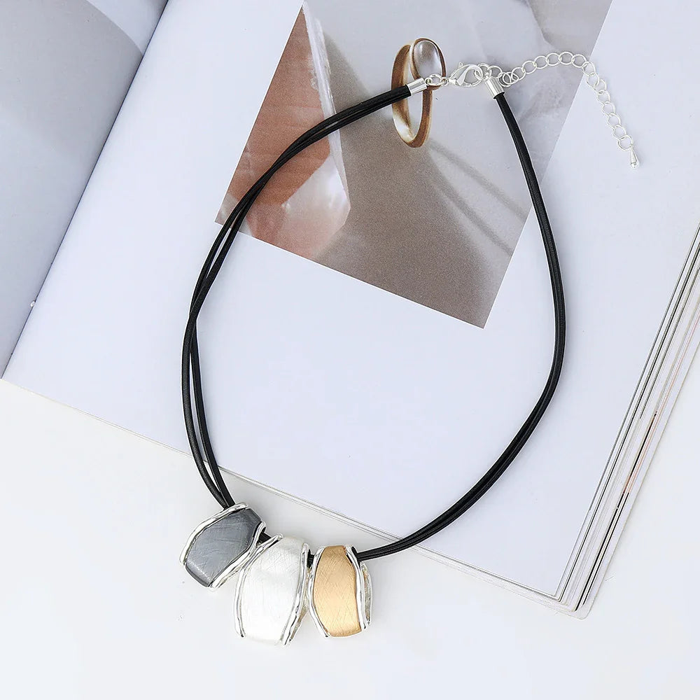 Trend Geometric Necklace Irregular Metal Pendants Necklace for Women - CIVIBUY