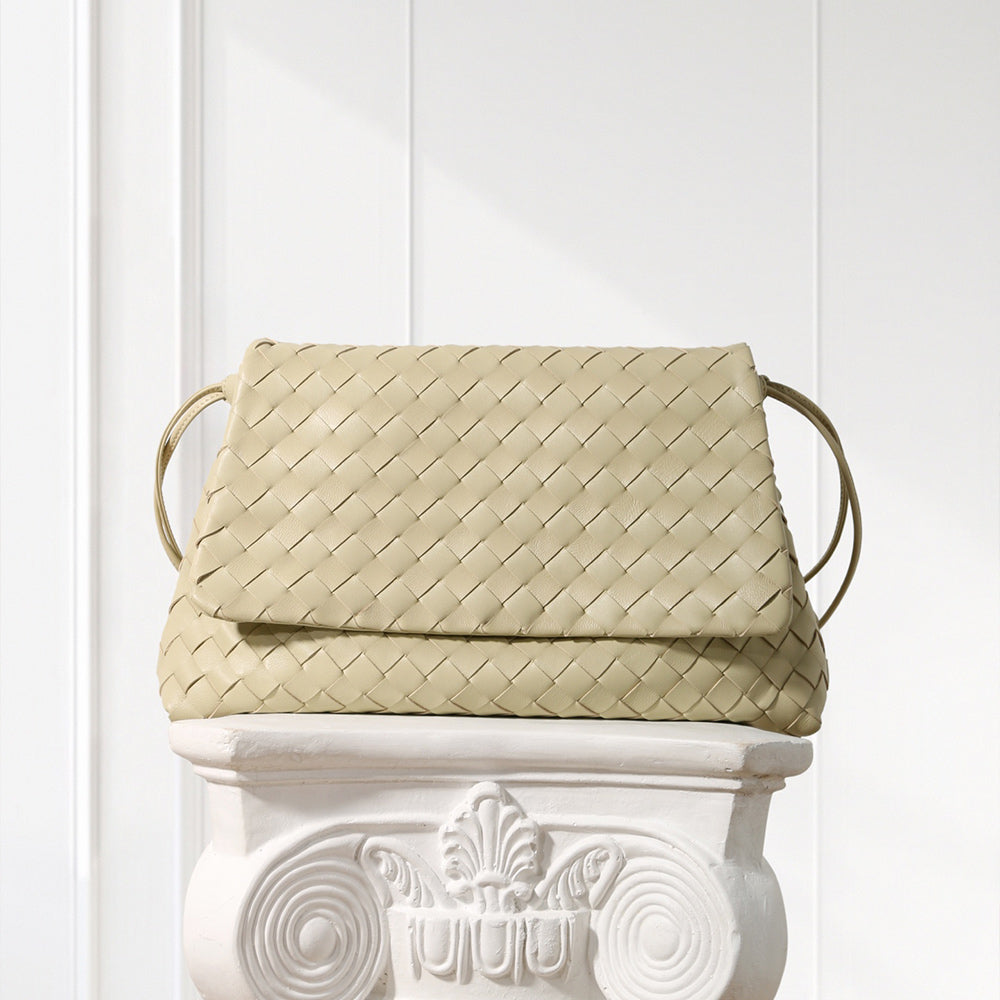 Women's Woven 100% Lambskin Leather Shoulder Bag in Cream