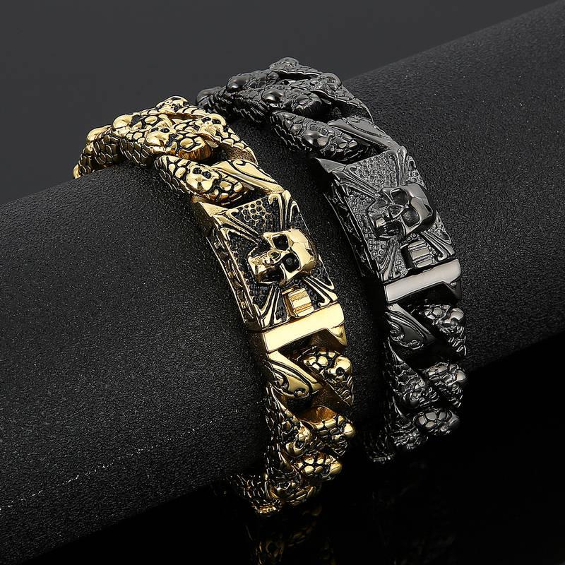 Skull Charms Snake Skin Pattern Chain Mens Steel Bracelet with Pirate Skulls Clasp - CIVIBUY