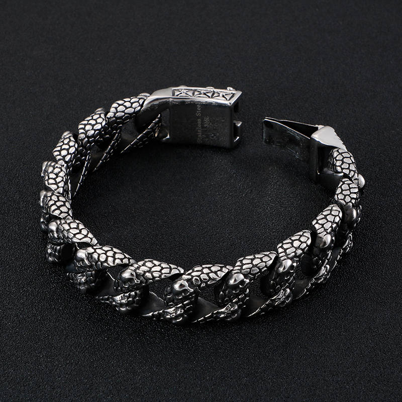 Skull Charms Snake Skin Pattern Chain Mens Steel Bracelet with Pirate Skulls Clasp - CIVIBUY