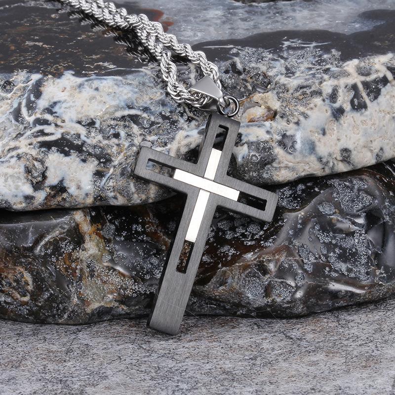 Black titanium cross necklace with chain - CIVIBUY