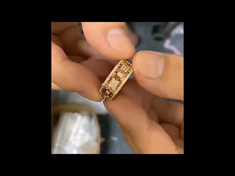 Rotating Gear Ring Rhinestone show video